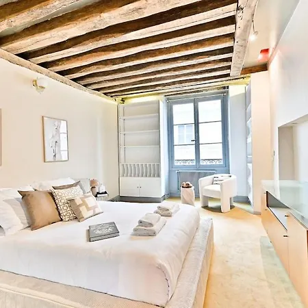 Chic Dans Le Prestigieux 7eme Arrondissement * Paris