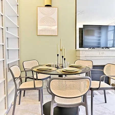 Apartment Chic Dans Le Prestigieux 7eme Arrondissement *