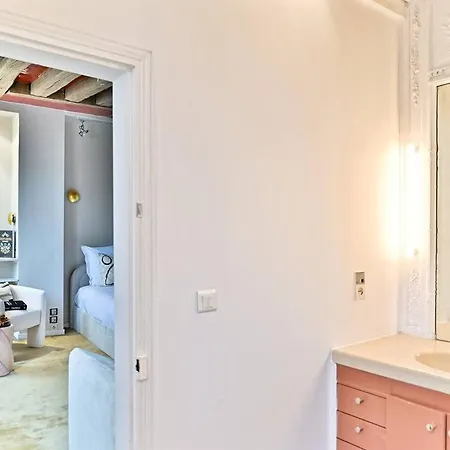Appartement Chic Dans Le Prestigieux 7eme Arrondissement Parijs