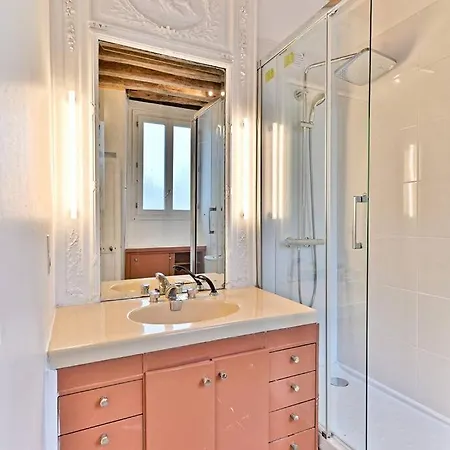Apartment Chic Dans Le Prestigieux 7eme Arrondissement *
