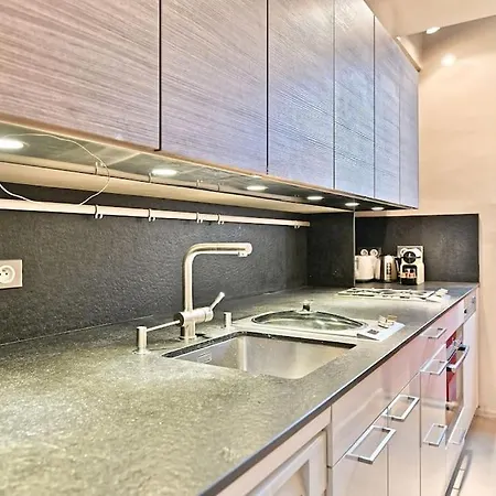 Chic Dans Le Prestigieux 7eme Arrondissement Appartement Parijs