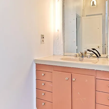 Chic Dans Le Prestigieux 7eme Arrondissement Apartment Paris